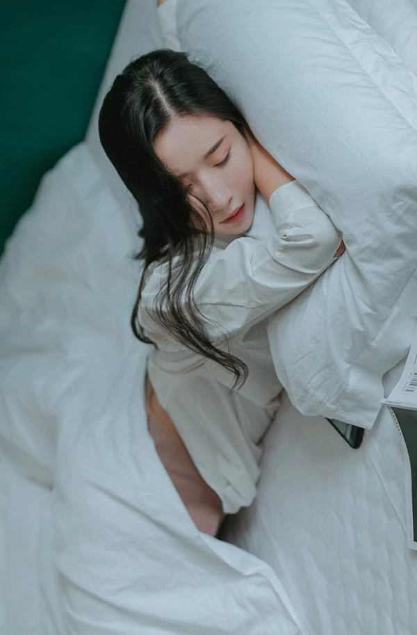 摄影师执义出品美女无圣光唯美图集5